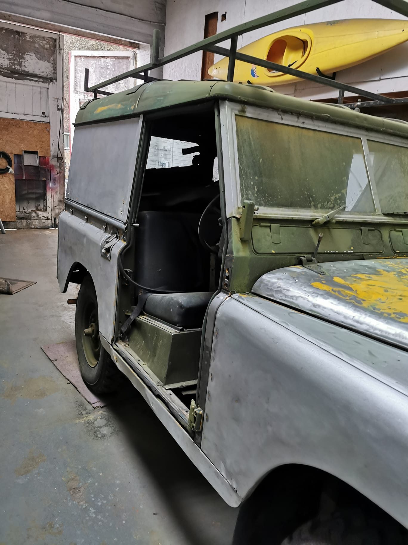 Classic Land Rover — Classic Land Rover — photo 2